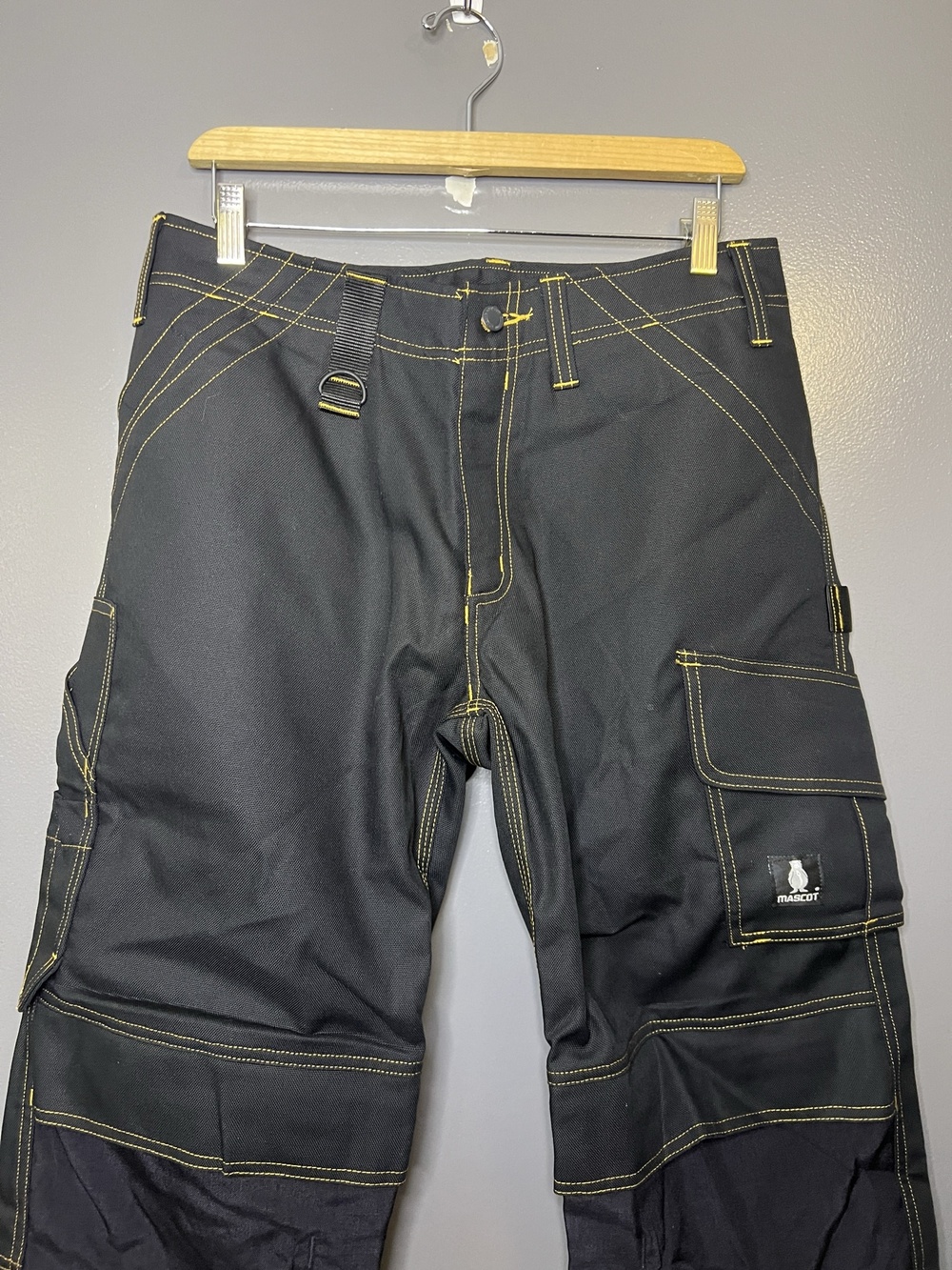 Mascot Cargo Pants Mens 34x35 Black Calvos Reflective Workwear 11279-010-09